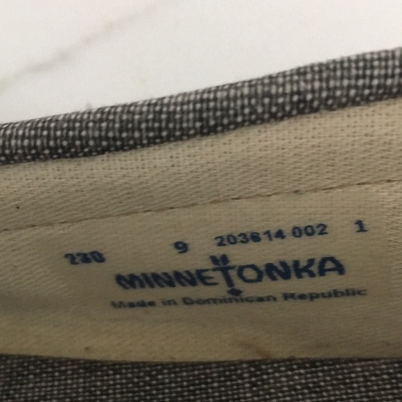 Minnetonka moccasins. - Picture 2 of 3